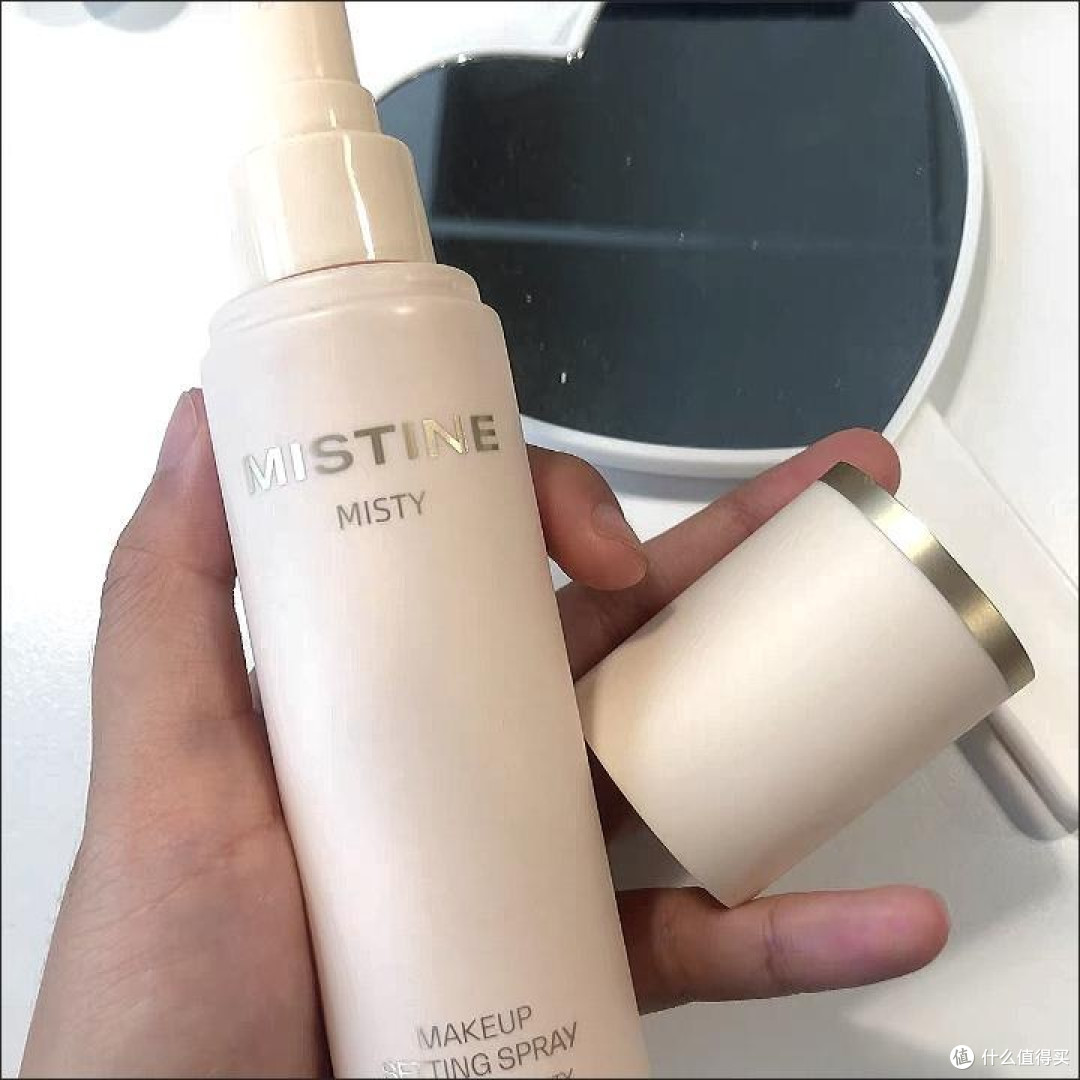 谁懂夏天定妆的痛!还好我有Mistine定妆喷雾