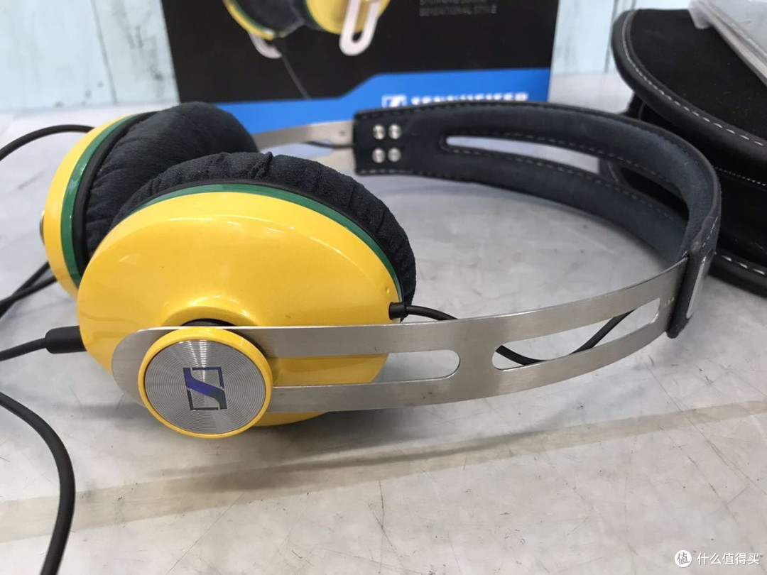 森海塞尔MOMENTUM On-ear Samba限量版耳机