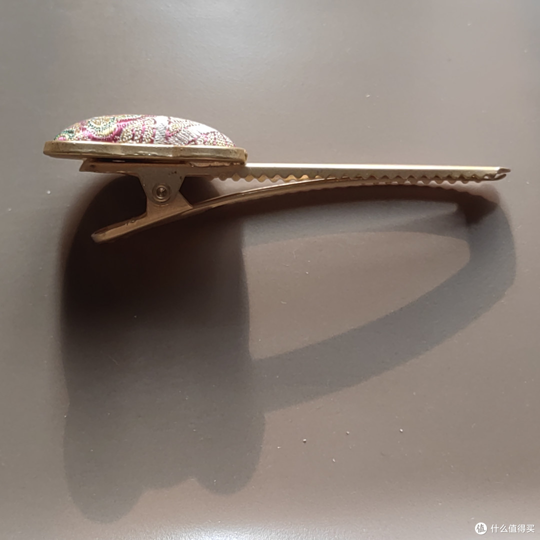 发间藏古韵，一夹绽风华✨