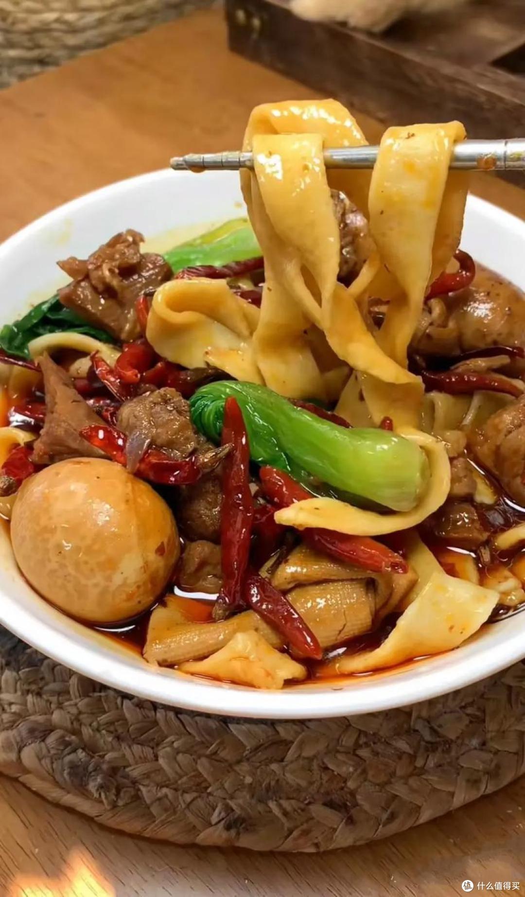 不吹不黑，中国最好吃的牛肉面在哪？