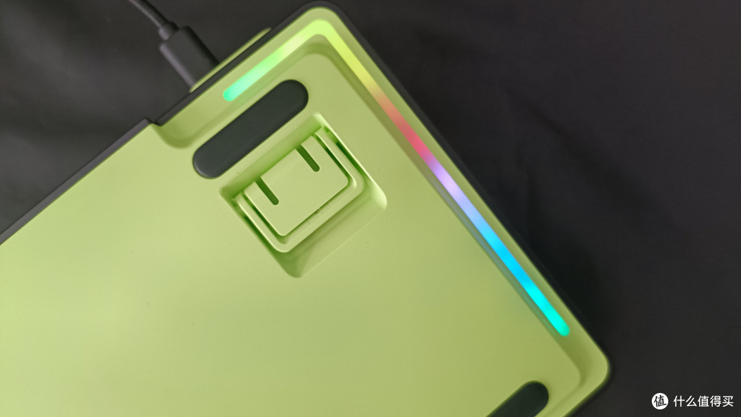 雷柏V700DIY-98评测:7层Gasket结构+定制快银轴,客制化退烧之选