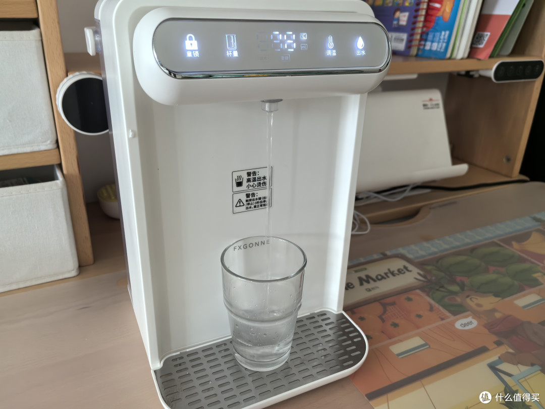 疯抢!死磕安全无毒母婴级抗菌,0塑料0胶水 宫菱即热饮水机测评
