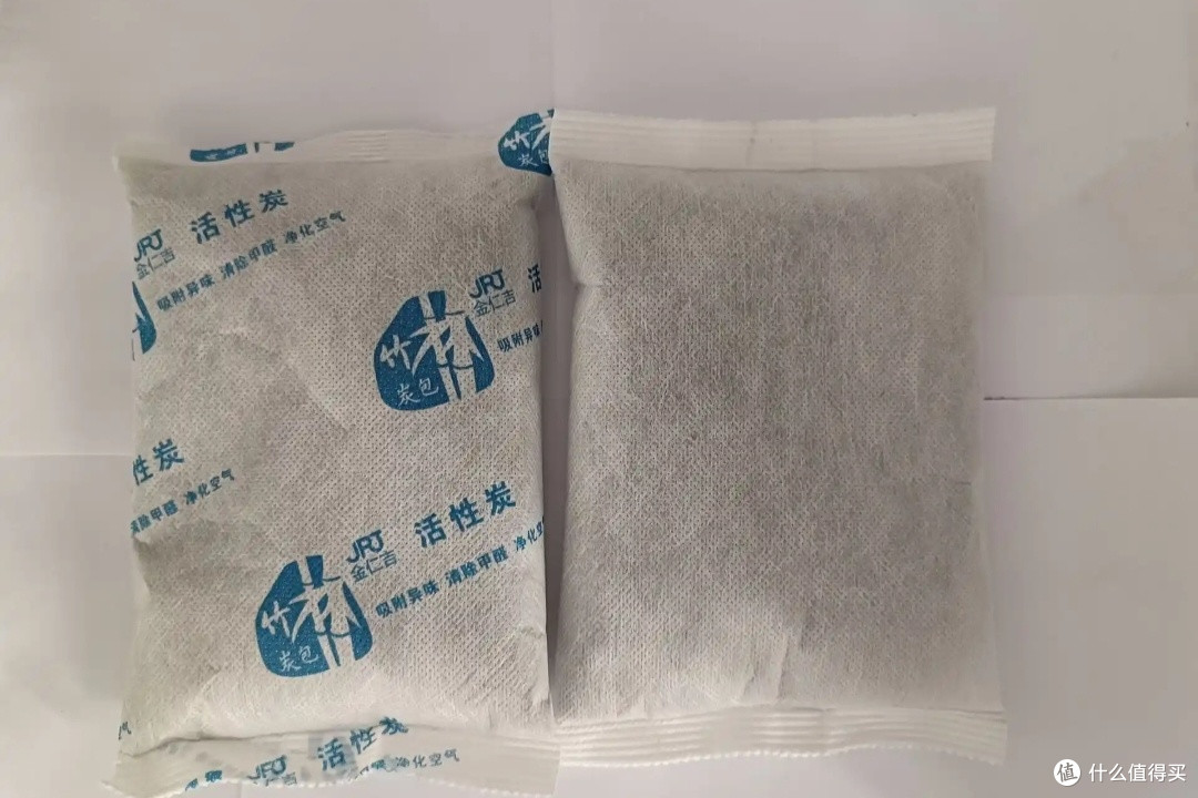 天然除湿剂与智能衣柜的妙用