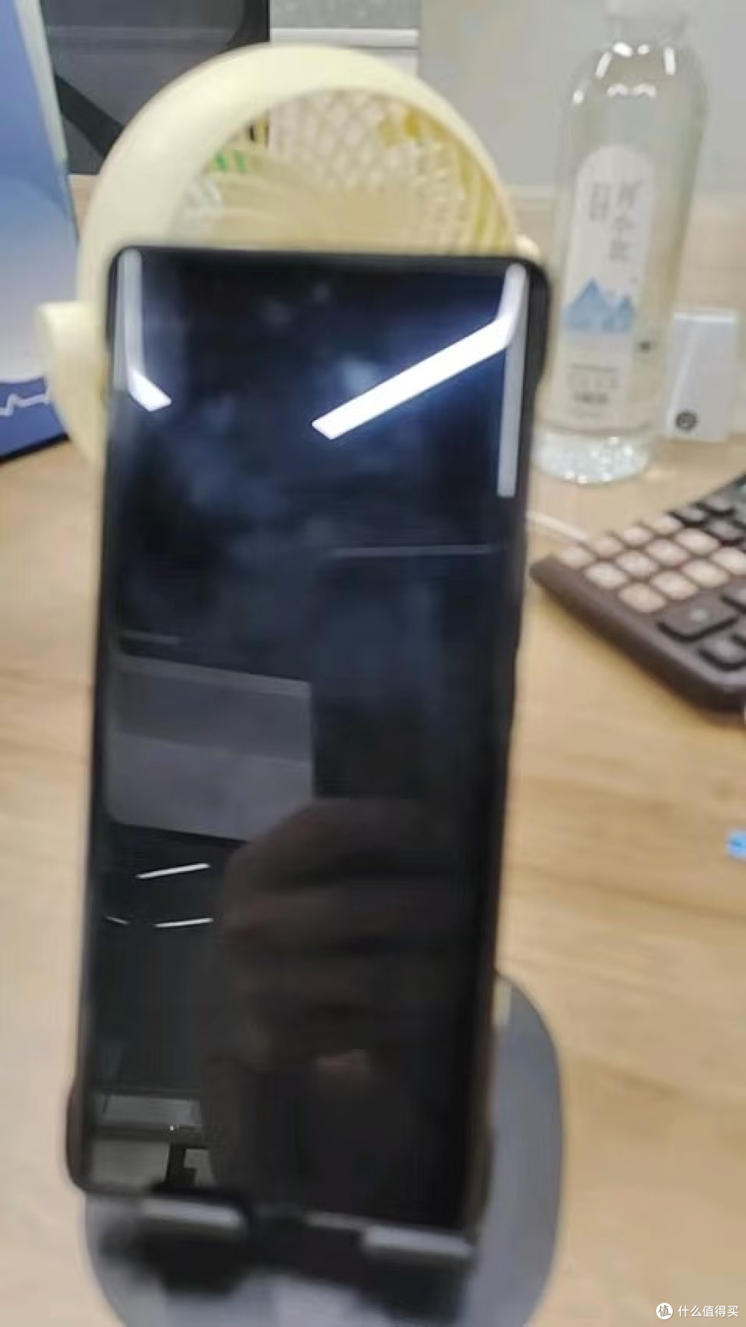 荣耀X40:适合长辈的智能手机