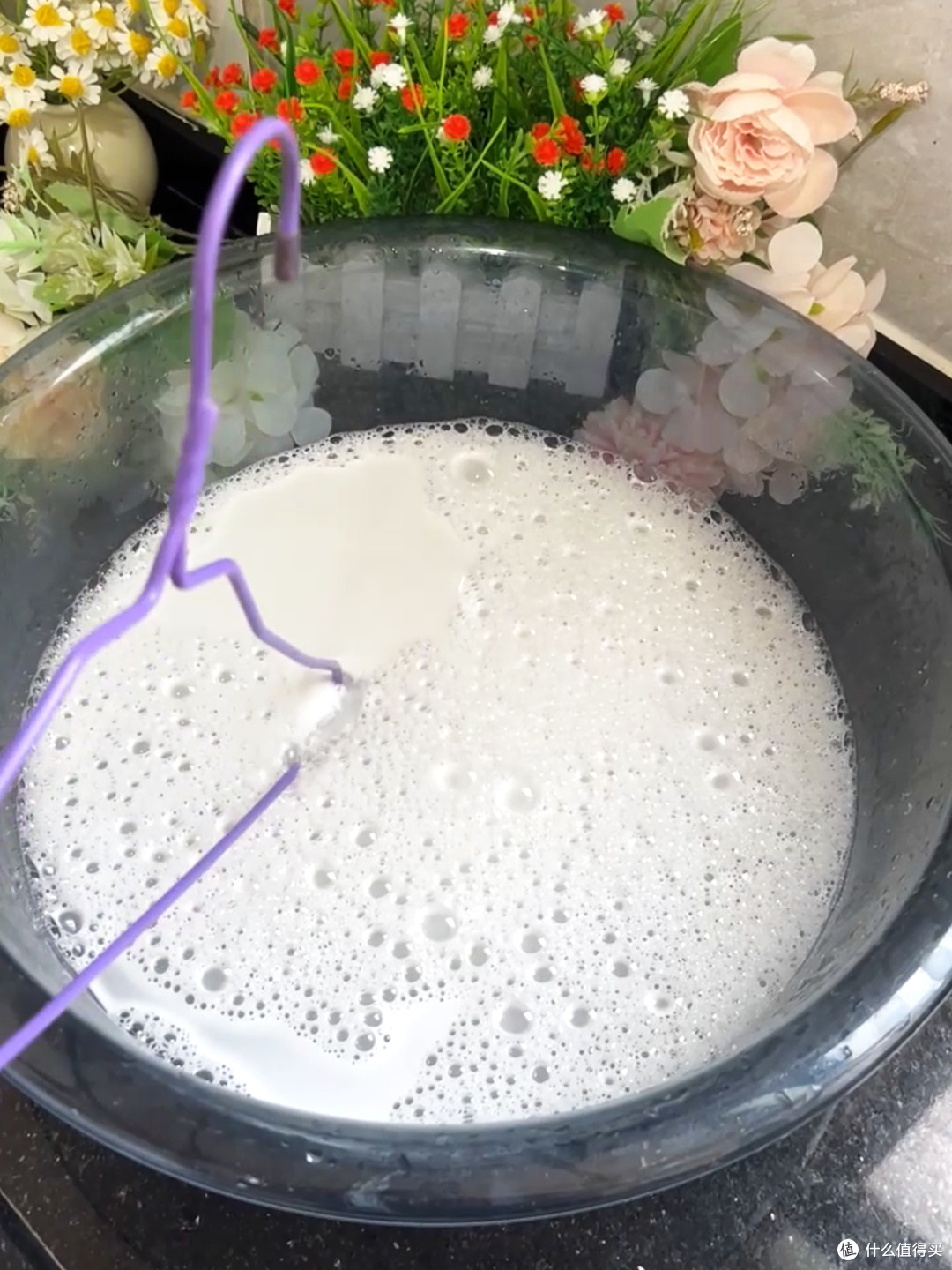 后悔没早点发现！这款洗衣神器！开始心痛洗不干净而丢掉的衣服了