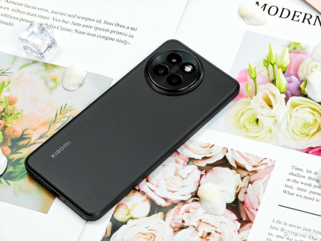 小米顶不住了!16GB+512GB+骁龙8sGen3+67W,国补价跌至2634元