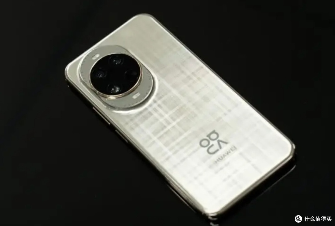 华为打响“价格战”,100W+卫星通话+IP69防水,国补后一降再降