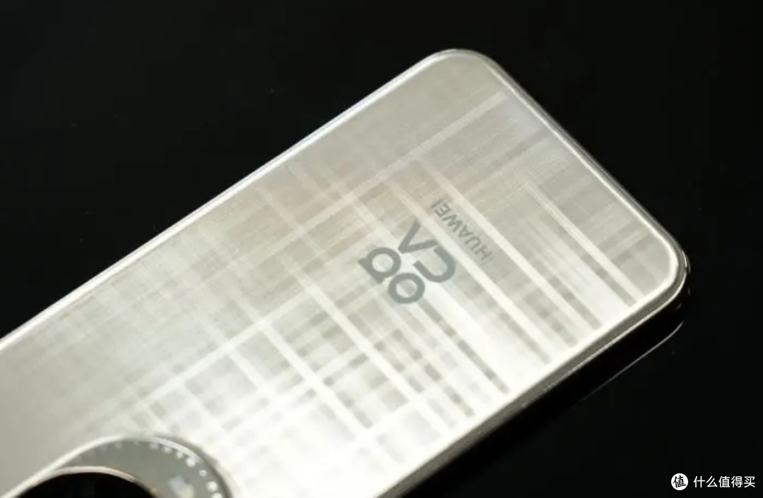 华为打响“价格战”,100W+卫星通话+IP69防水,国补后一降再降