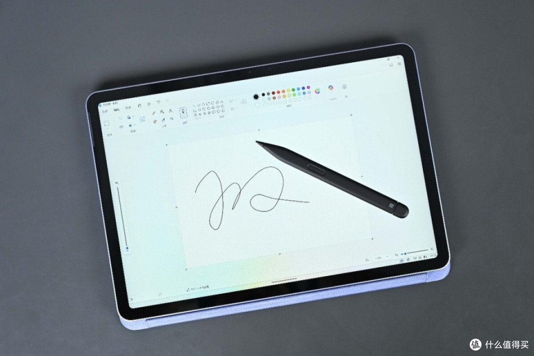 平衡便携与性能 Microsoft Surface Pro 12测评
