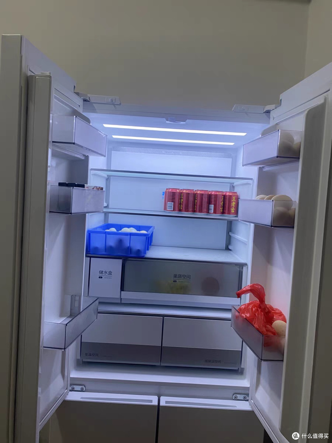 十字双开四门冰箱白色款