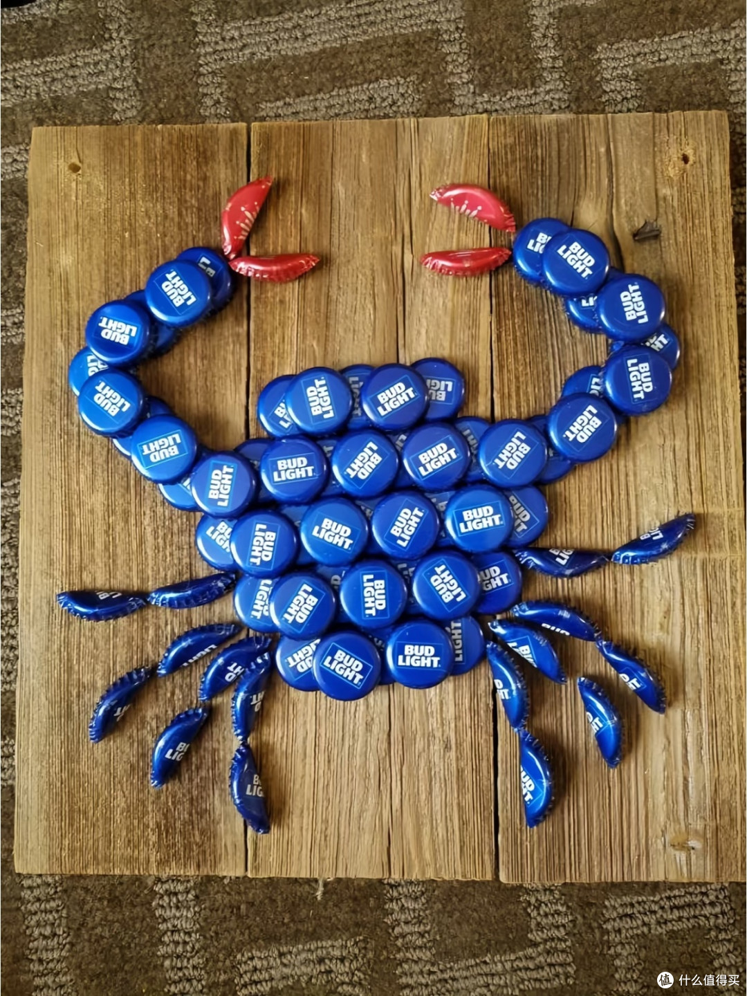 啤酒瓶盖变身创意装饰画