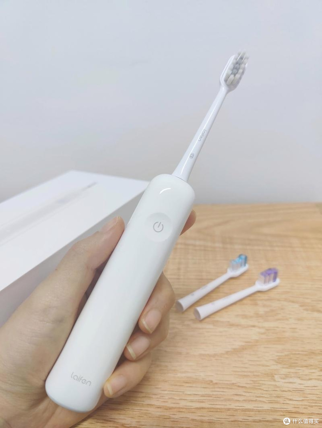 电动牙刷：提升生活品质的得力助手