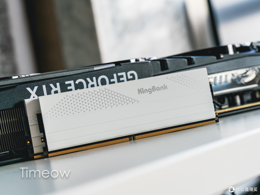 AMD装机首选！32G特挑海力士A-DIE：金百达星刃6000C28套条评测