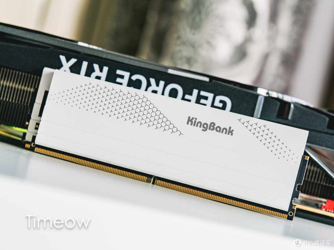 AMD装机首选！32G特挑海力士A-DIE：金百达星刃6000C28套条评测