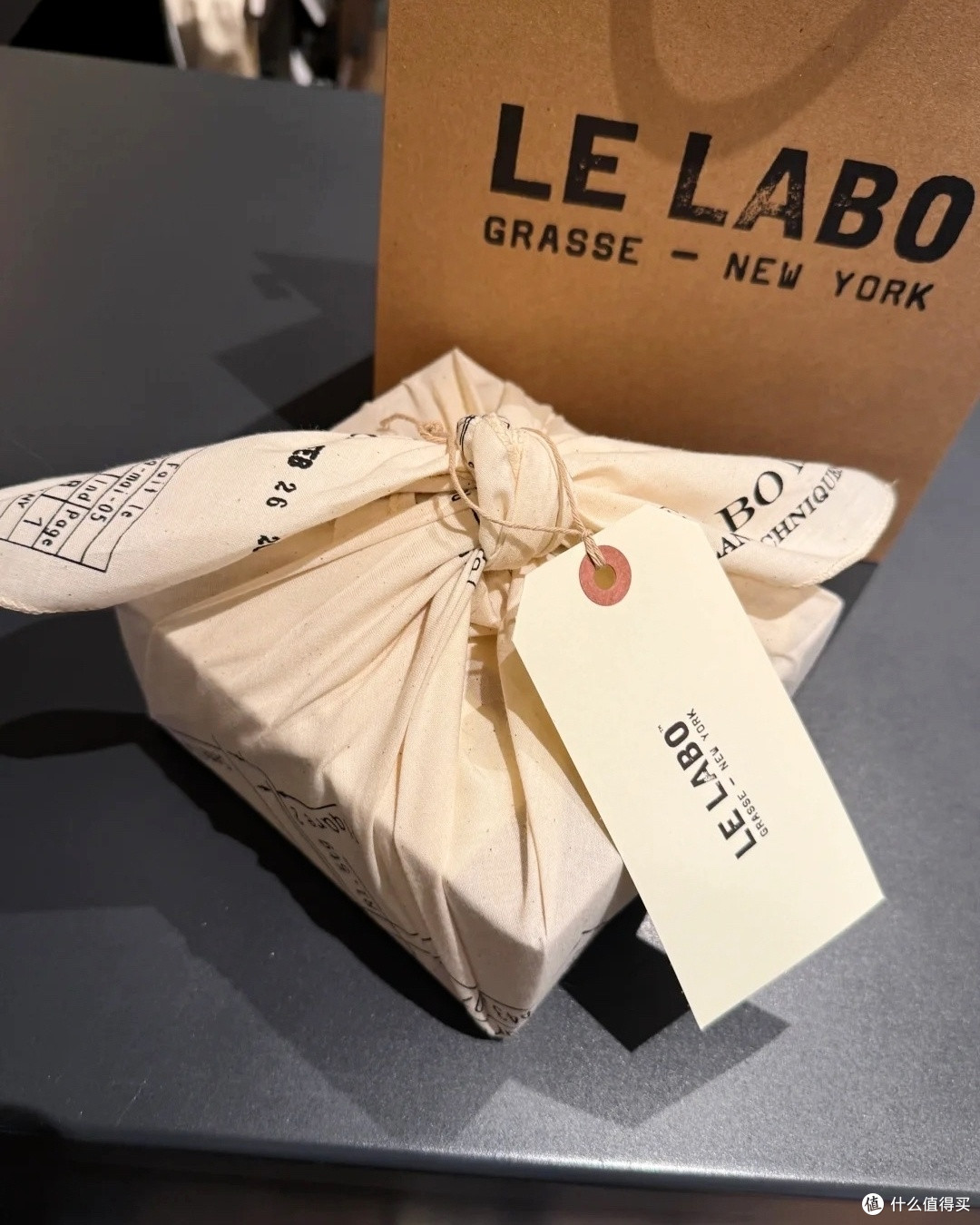 Le Labo 红茶29香水:小众香氛界的“文艺氛围制造机”