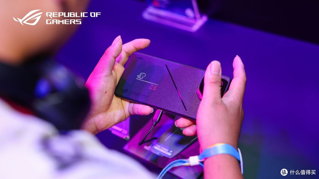 爆棚福利+硬核实力ROG 9展区成ChinaJoy 2025信仰玩家“集合点”