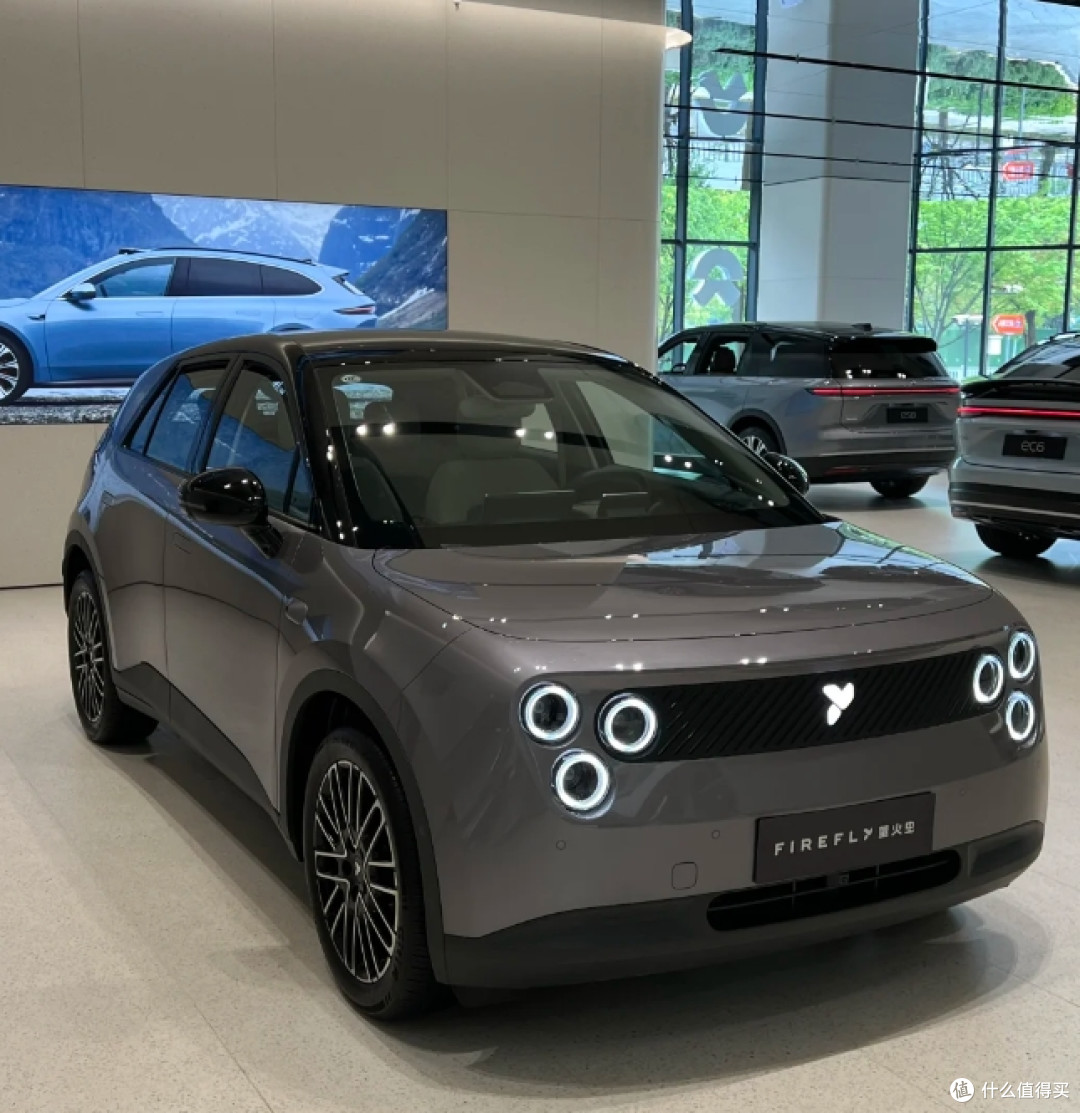 蔚来萤火虫:重塑小型电动车市场的新标杆