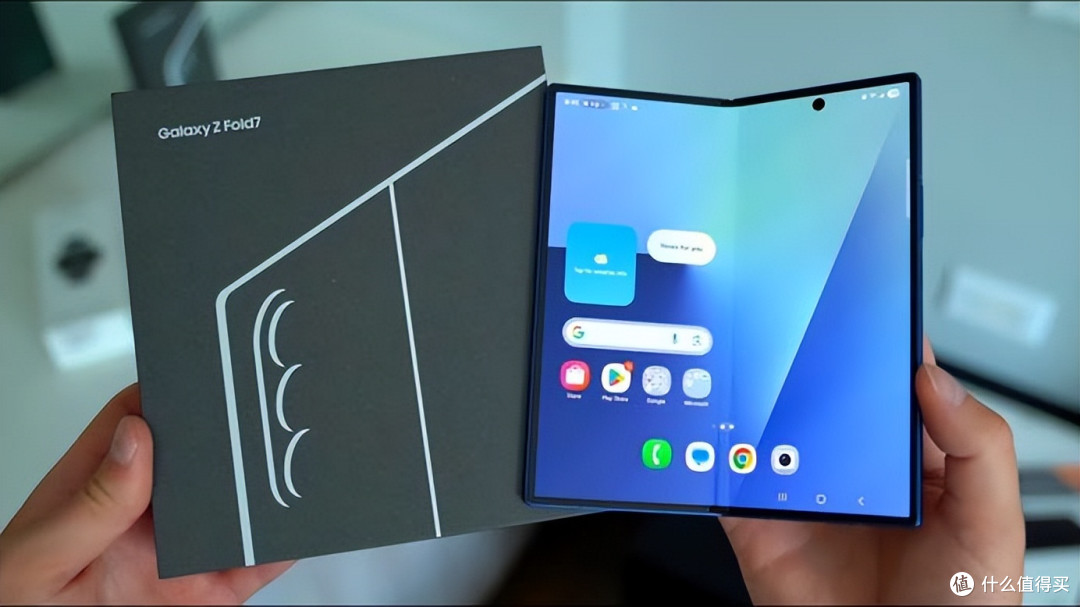 三星Galaxy Z Fold7：2亿像素+8.0英寸屏+4K视频，随身专业工作室