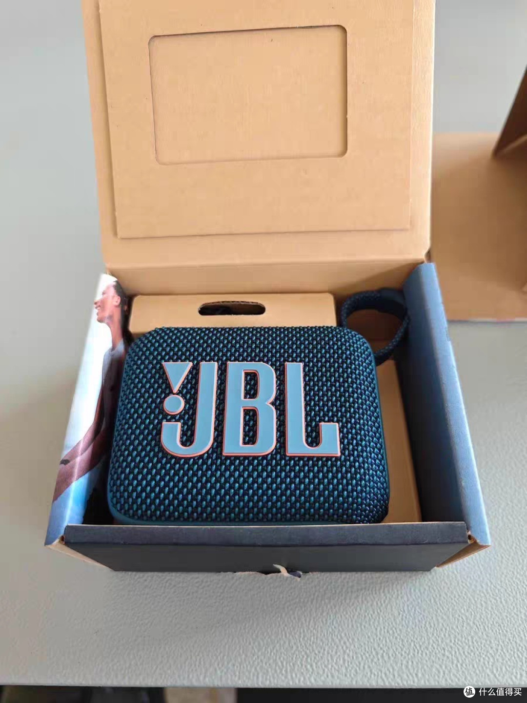 闲鱼蹲到全新JBL金砖:300块拿下的夏日BGM