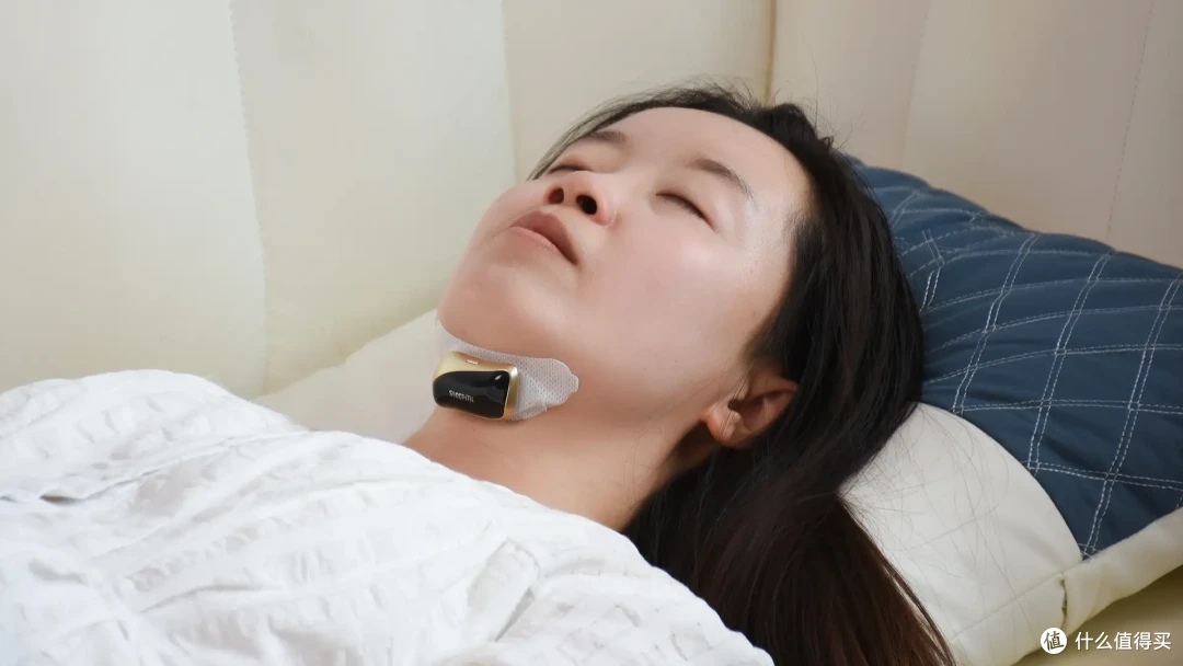 值米智能呼噜豆Z3：EMS脉冲按摩，咽喉放松睡眠更静！