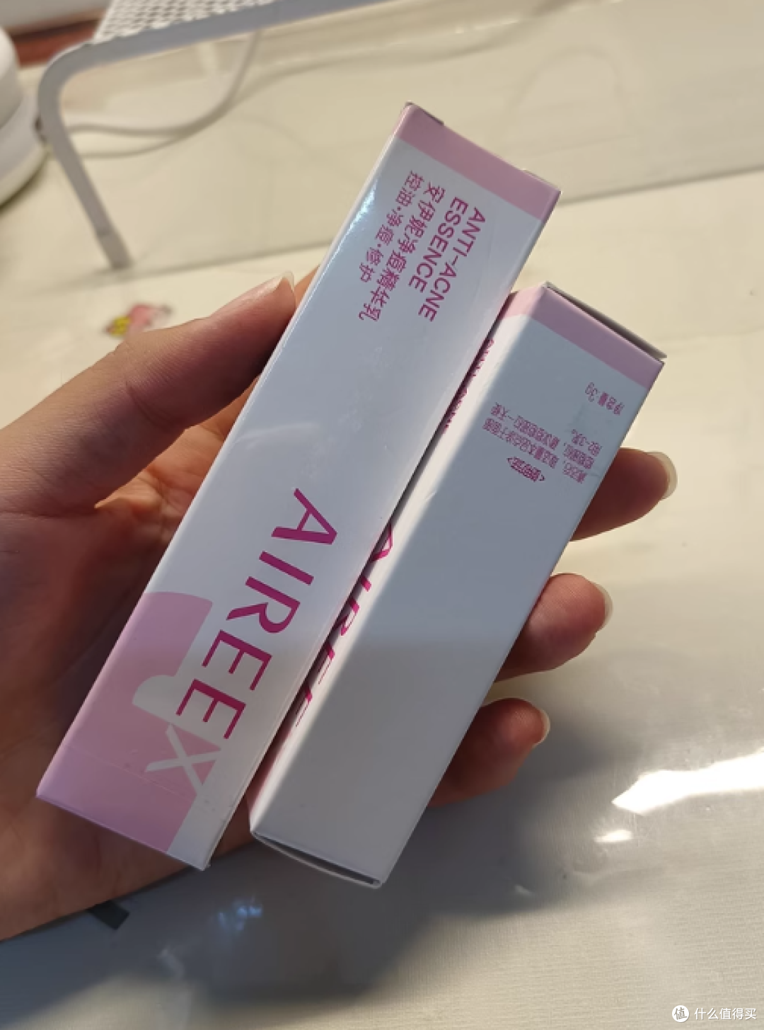 青春战 “痘”，有它就够了！安伊妮净痘精华乳来袭
