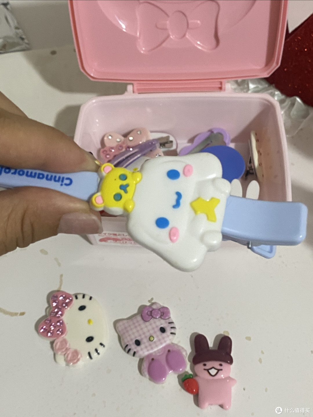 Hello Kitty与玉桂狗发夹体验