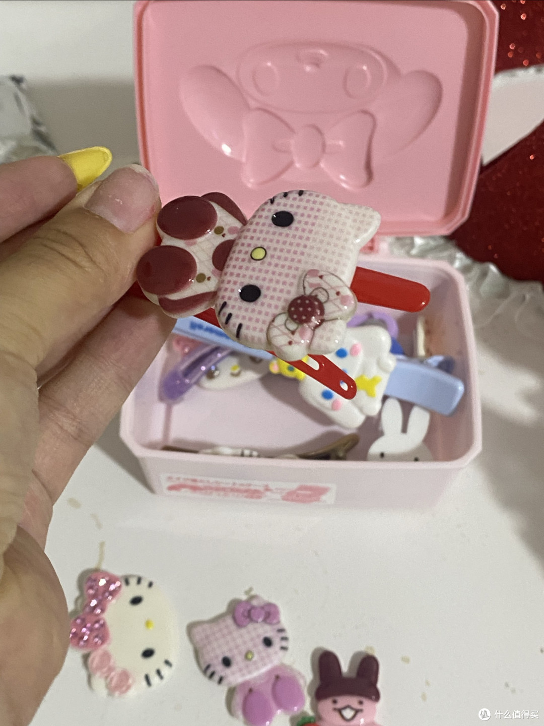 Hello Kitty与玉桂狗发夹体验