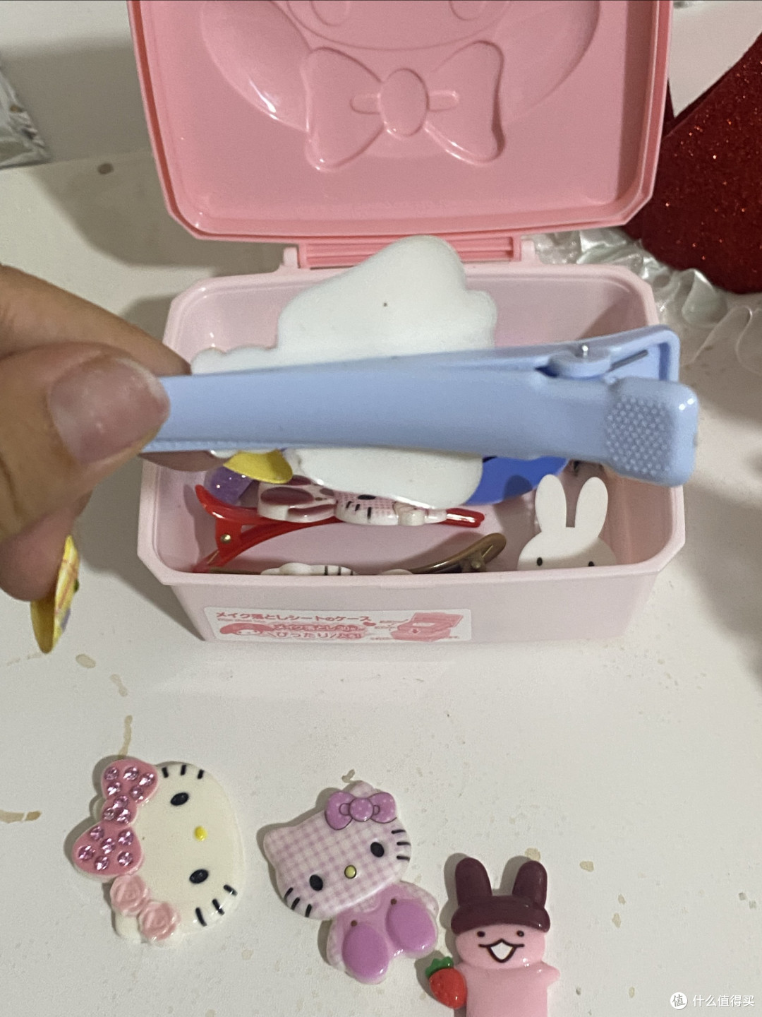 Hello Kitty与玉桂狗发夹体验
