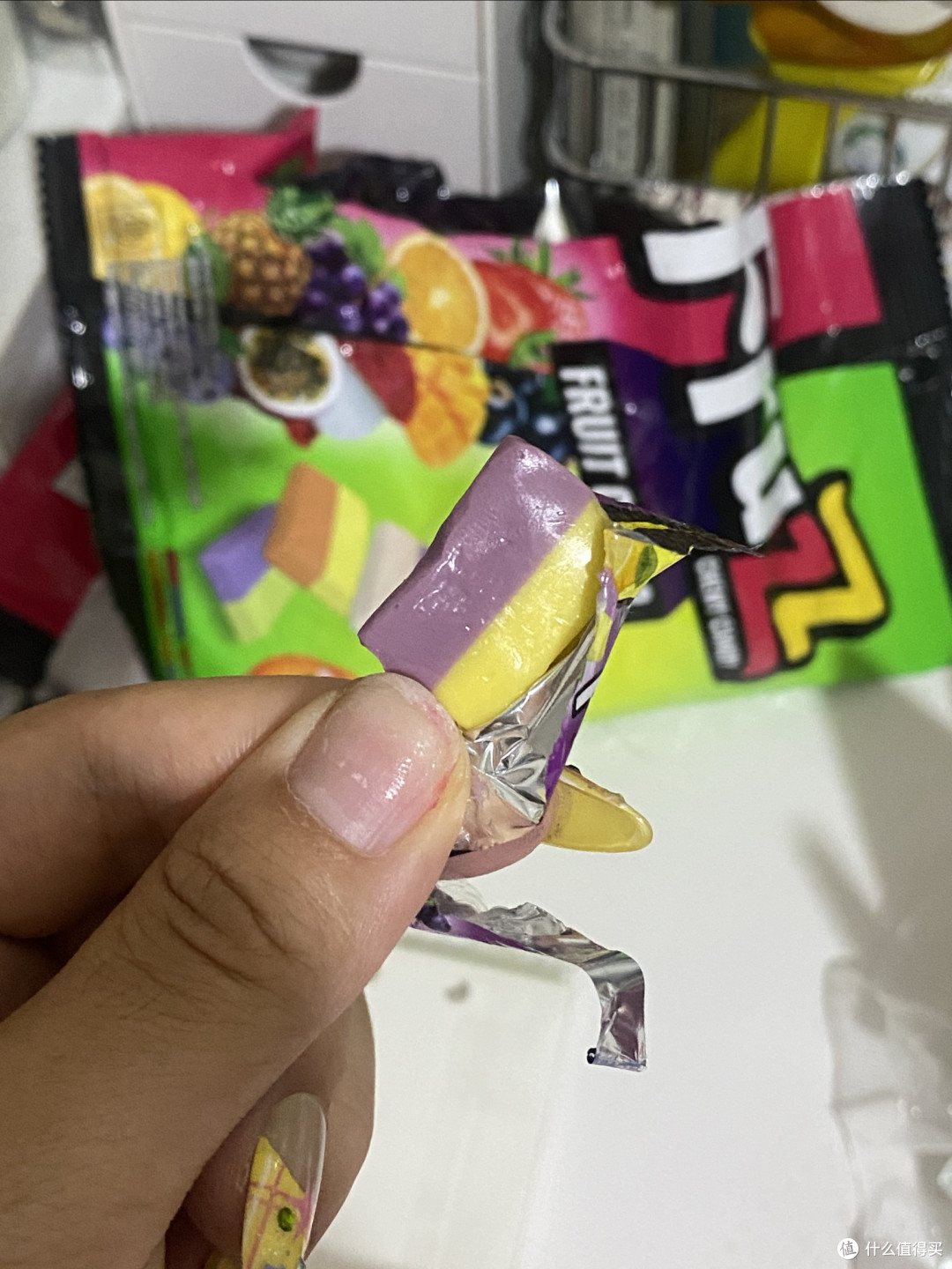 巴厘岛水果糖：味美价高但值得