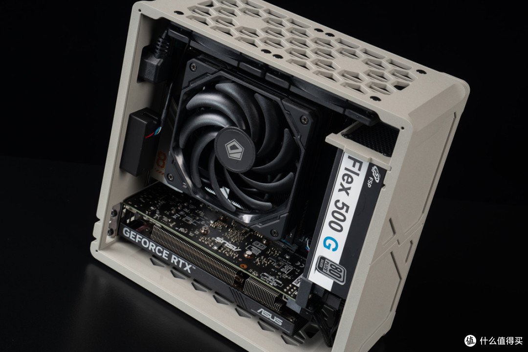 aboCase ContainerS+七彩虹CVN B850I+华硕 RTX 4060LP装机分享!