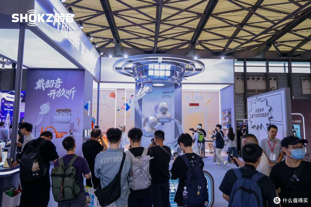 韶音2025ChinaJoy:OpenDots ONE斩获黑金奖,引领开放聆听新风尚