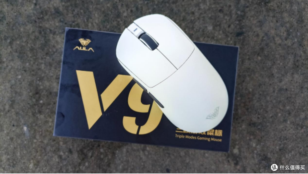 电竞外设新选择，大小手均有合适选择的狼蛛V9/V9+系列游戏鼠标