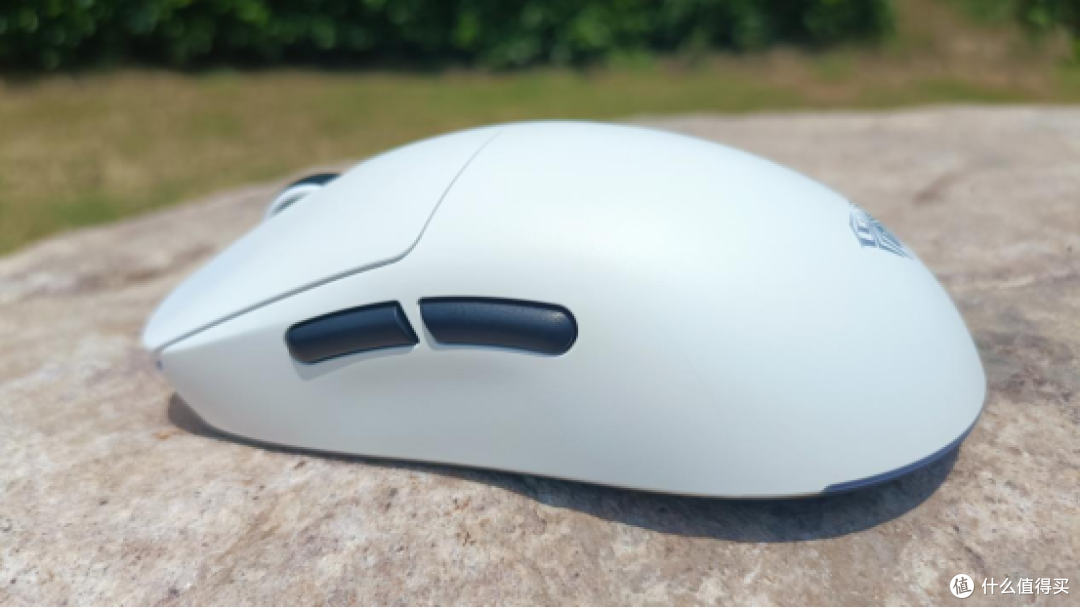 电竞外设新选择，大小手均有合适选择的狼蛛V9/V9+系列游戏鼠标