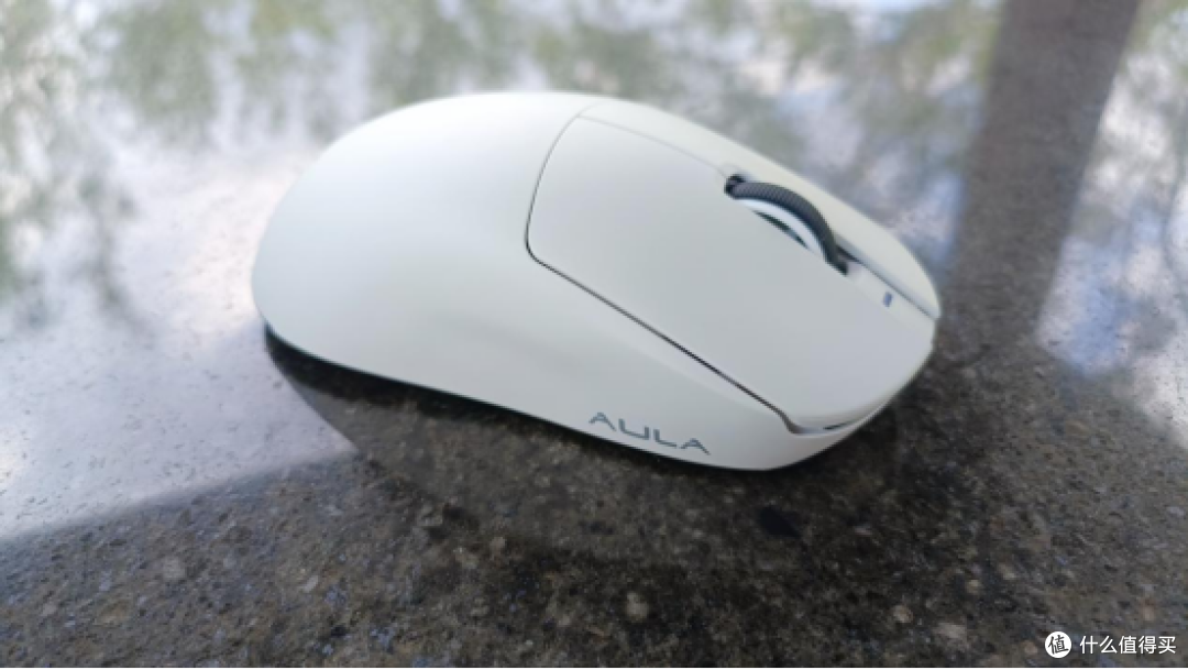 电竞外设新选择，大小手均有合适选择的狼蛛V9/V9+系列游戏鼠标