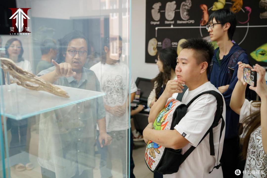 《灵笼》主创开启科学溯源之旅,科幻与硬核科技碰撞新火花