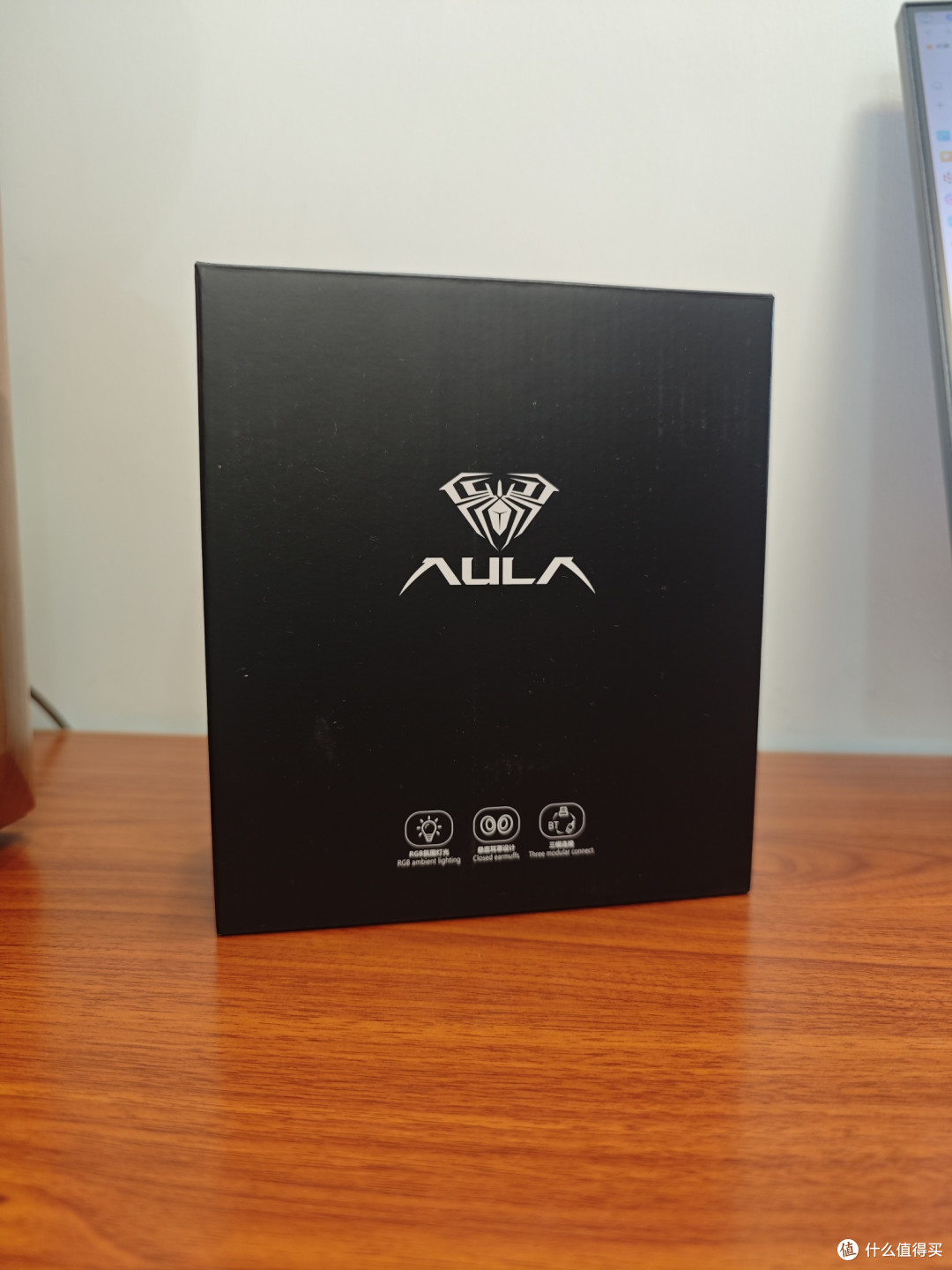 环绕7.1声效、360°AI智能降噪的狼蛛G7PRO三模耳机，游戏党必备！