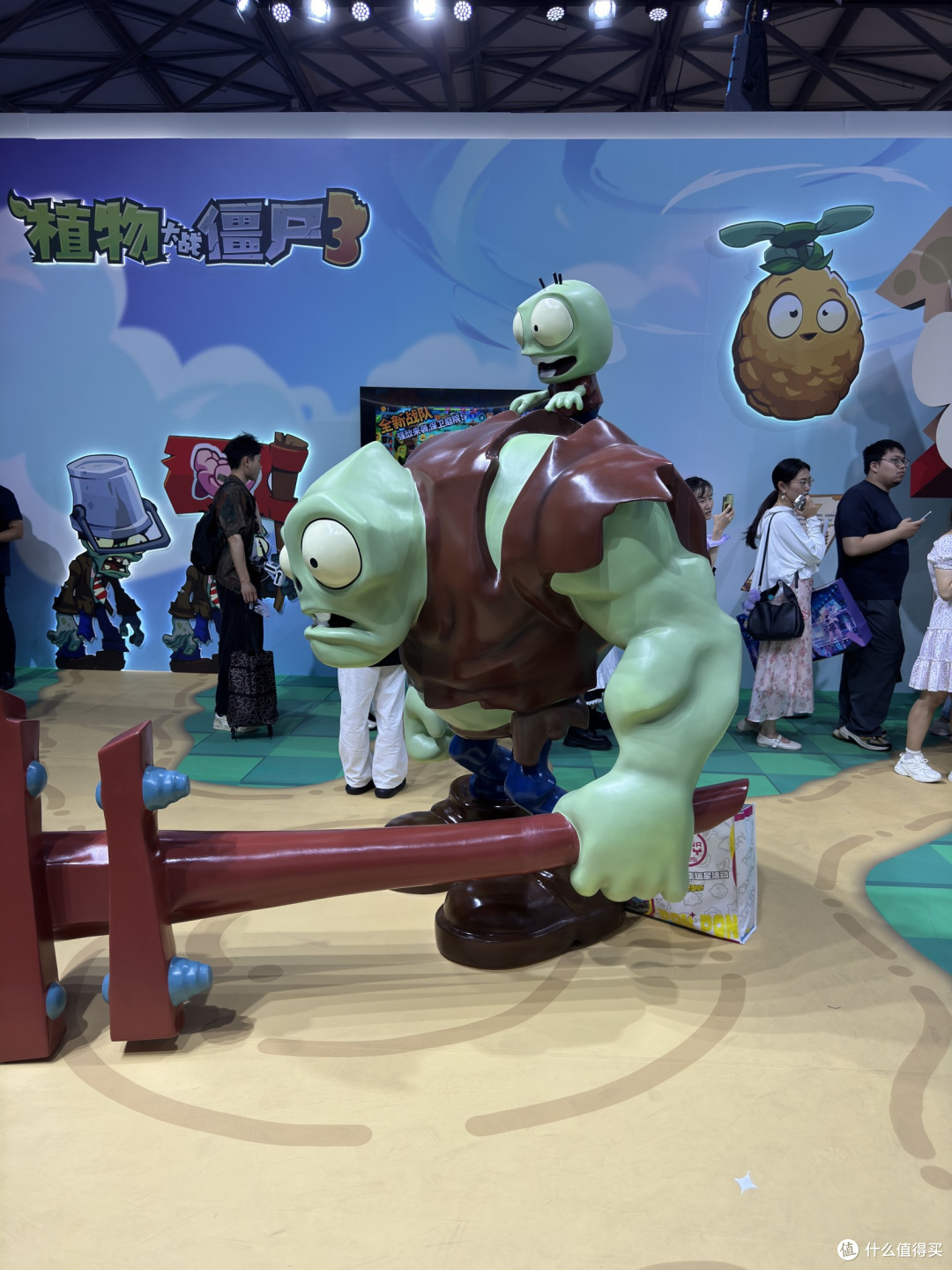 植物大战僵尸3来了?华为在下什么棋?微软输给索尼? | ChinaJoy