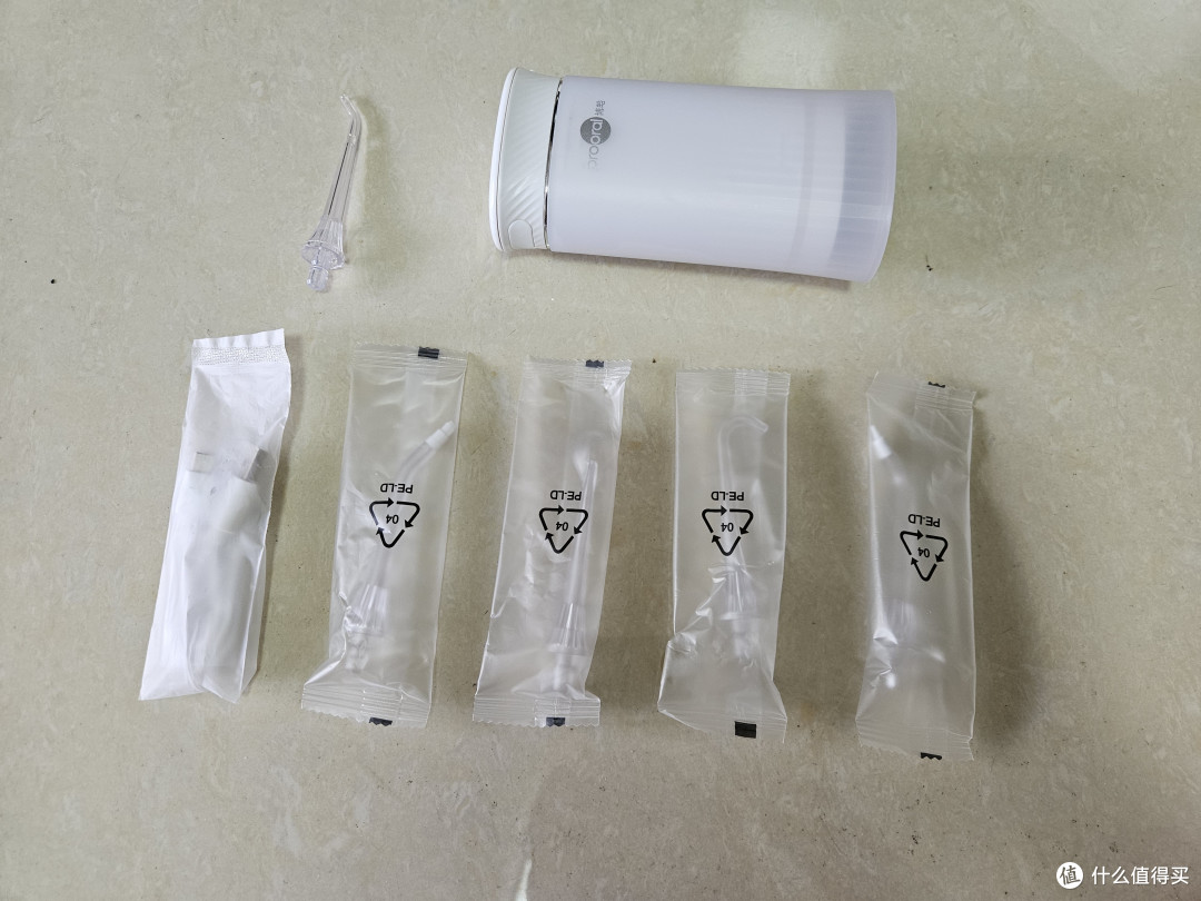 几十元的冲牙器/电动牙刷也能解决大问题