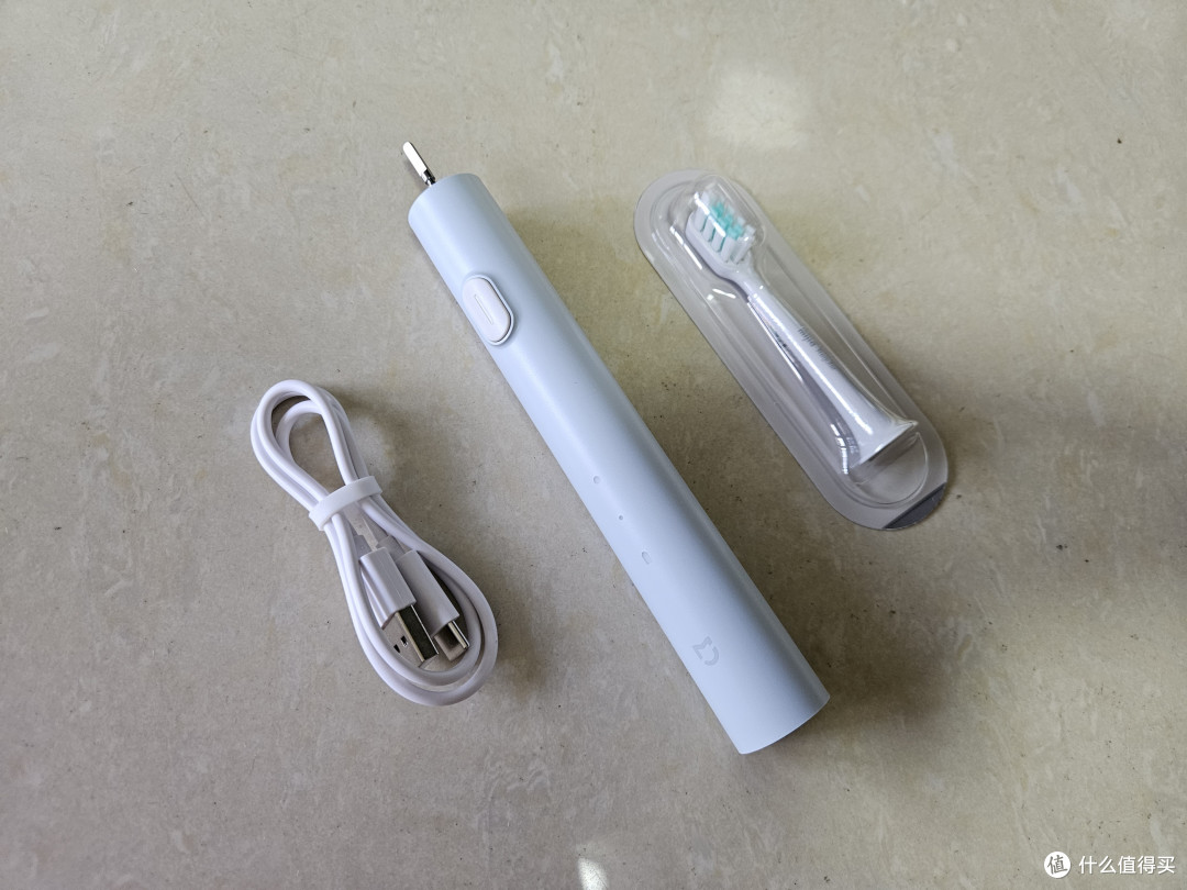 几十元的冲牙器/电动牙刷也能解决大问题