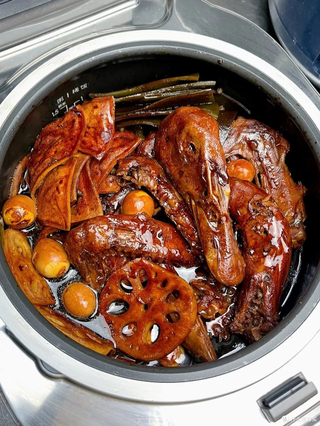 被中年阿姨的“电饭煲用法”折服了!打开思路后,用途居然那么广
