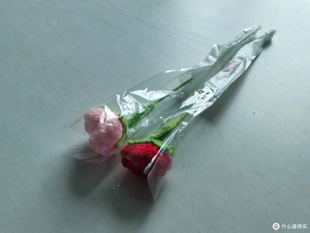 拿着我DIY的毛线玫瑰花去求婚吧,肯定一次成功!