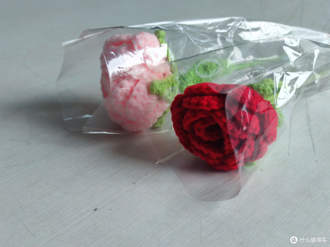 拿着我DIY的毛线玫瑰花去求婚吧,肯定一次成功!