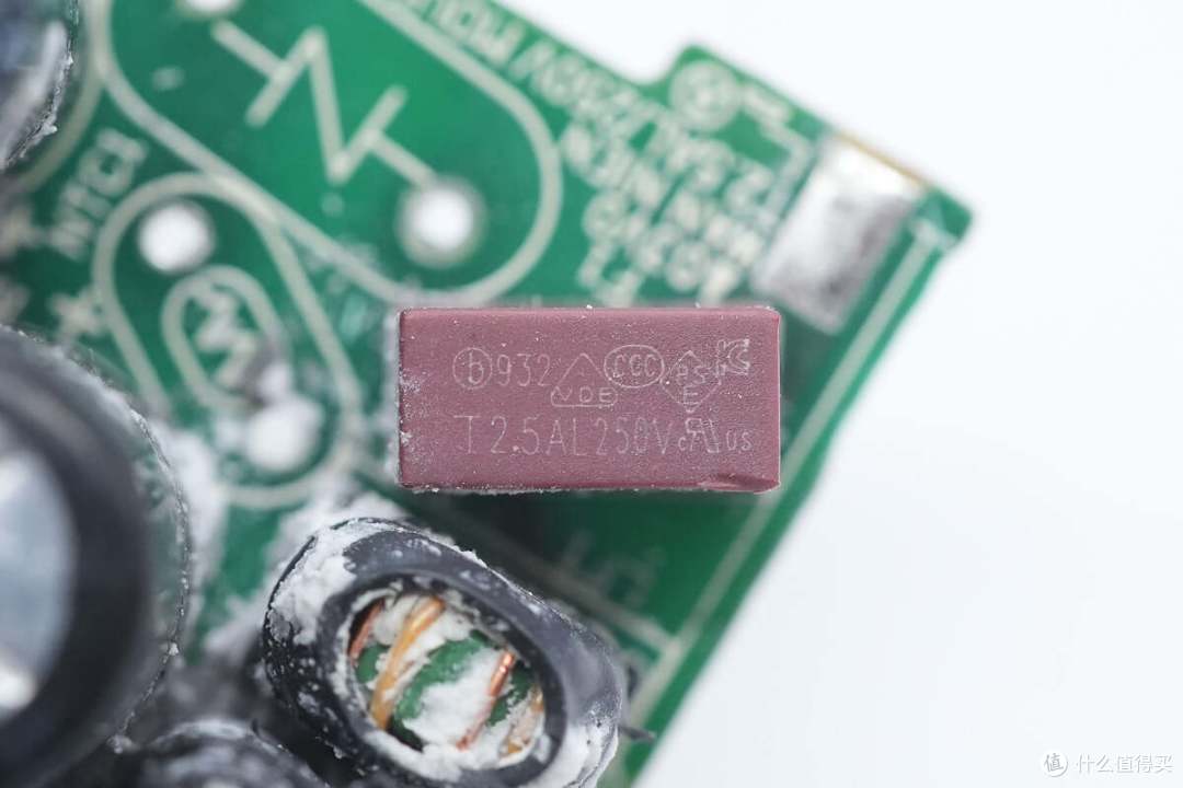 QR反激电源方案设计,荣耀X70原装80W超级快充充电器拆解