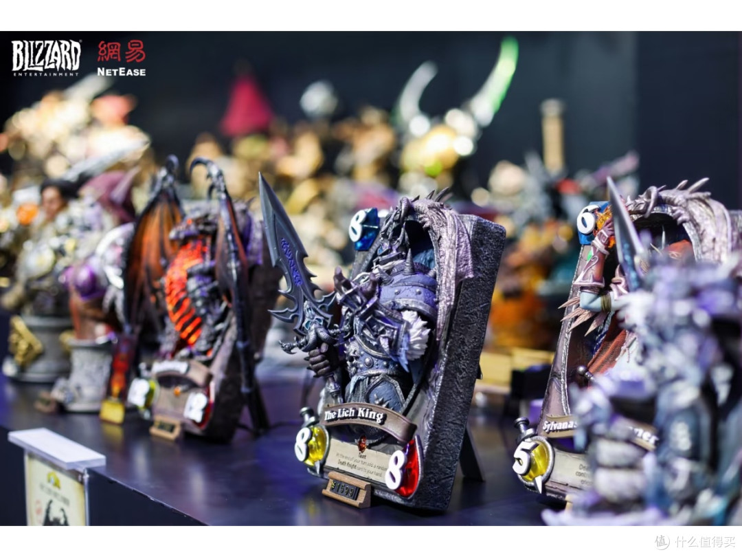 2025CJ暴雪展台首日:签绘现场的热血与细节