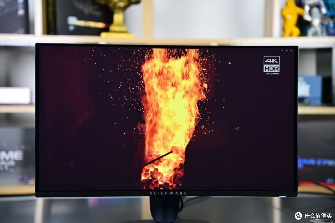 QD-OLED技术下的电竞旗舰 Alienware外星人AW2725D显示器评测