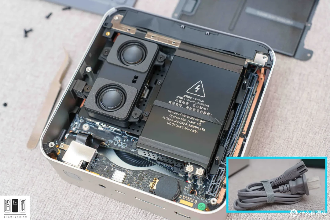 新旗舰内部有何乾坤?零刻 GTi15 Ultra 拆解