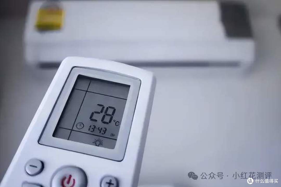 大爷被活活热死？高温天开空调这样用，省电不伤身！