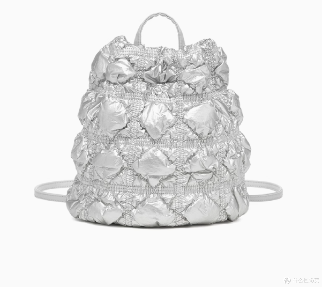CARLYN MINI CLOVER BACKPACK：韩系时尚与实用的完美融合