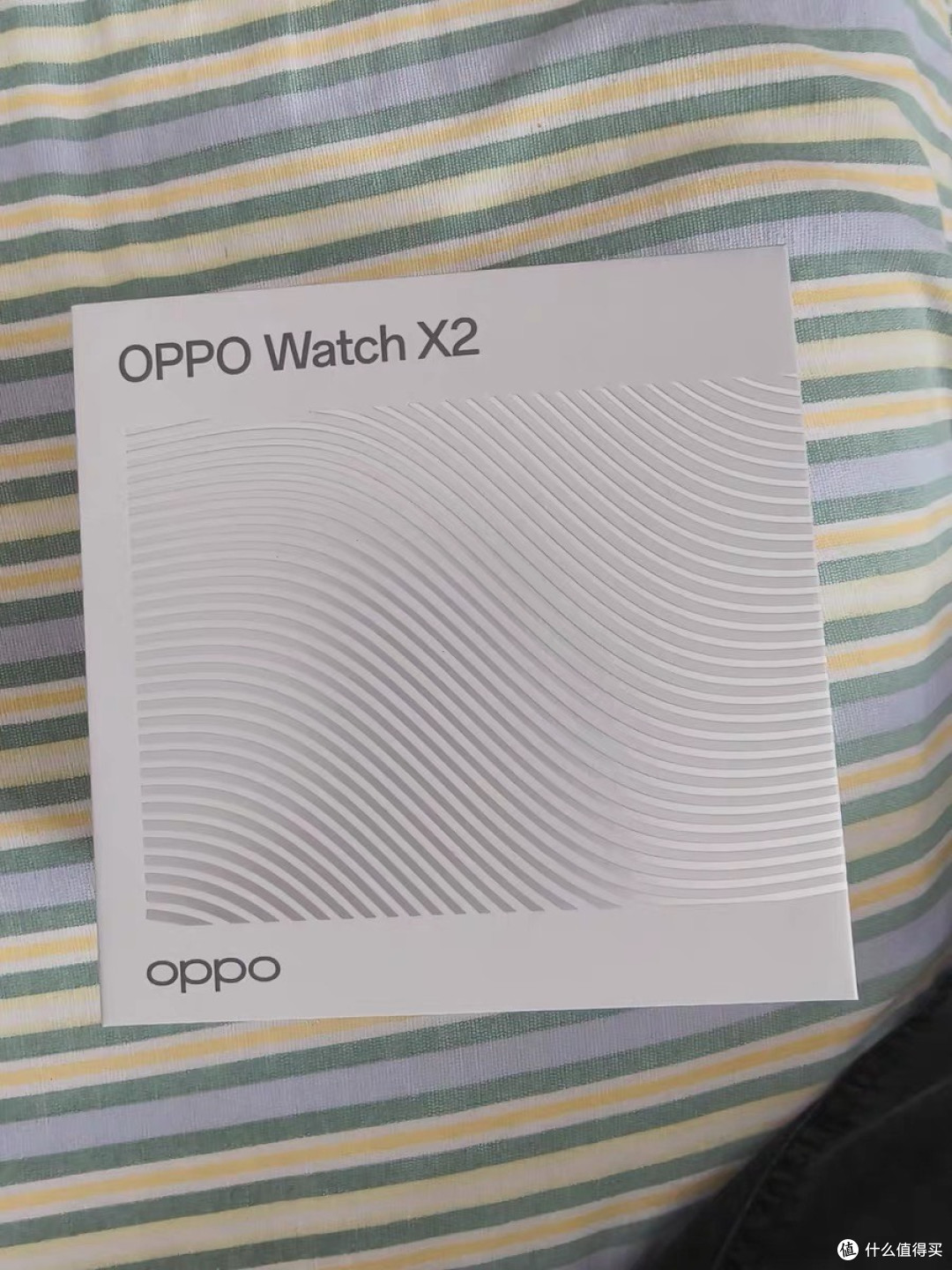 轻巧设计,全天候健康助手:OPPO Watch X2