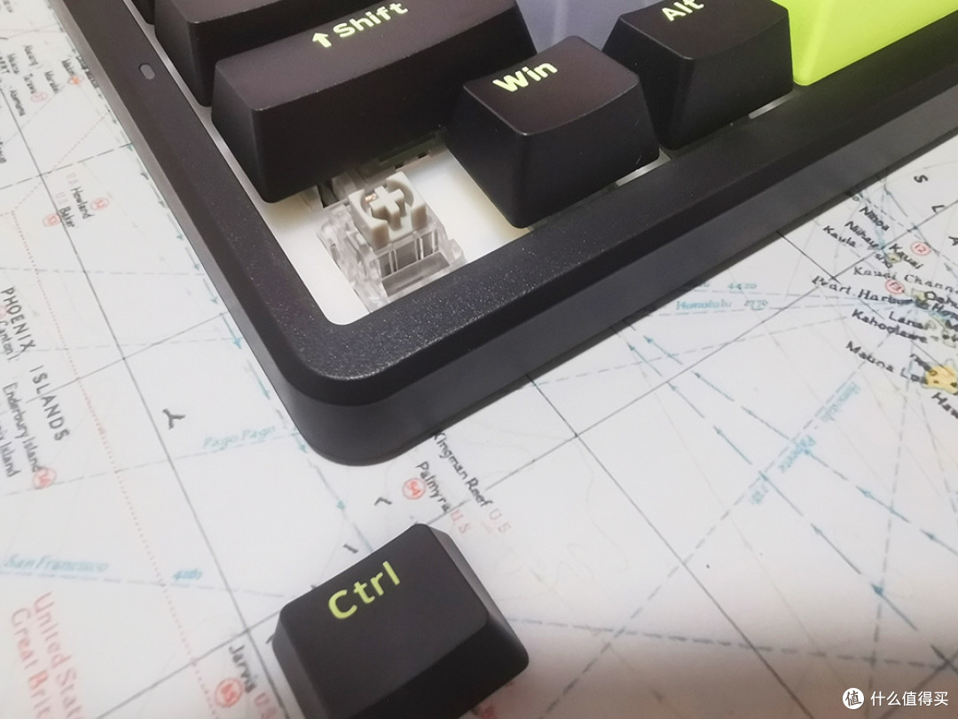 优越手感,超长续航:雷柏V700 DIY-98多模无线机械键盘体验